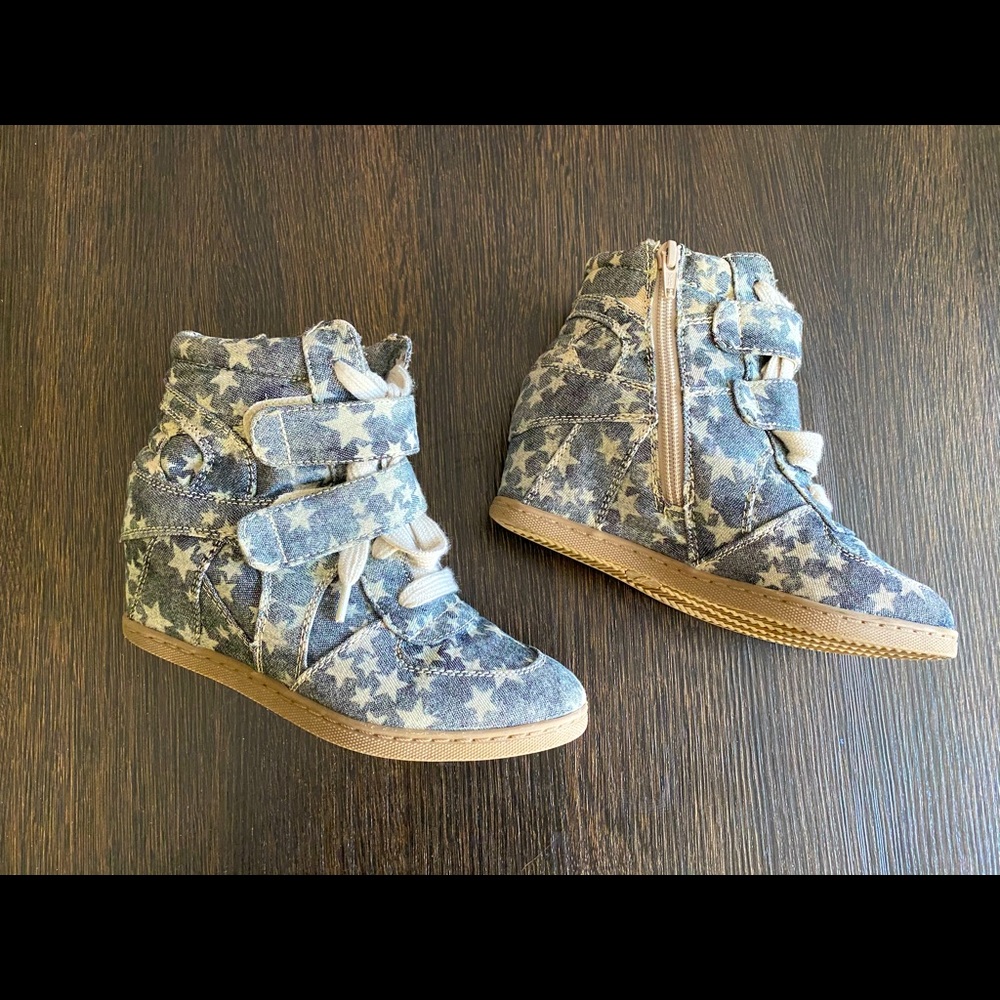 Steve Madden girls wedge boots